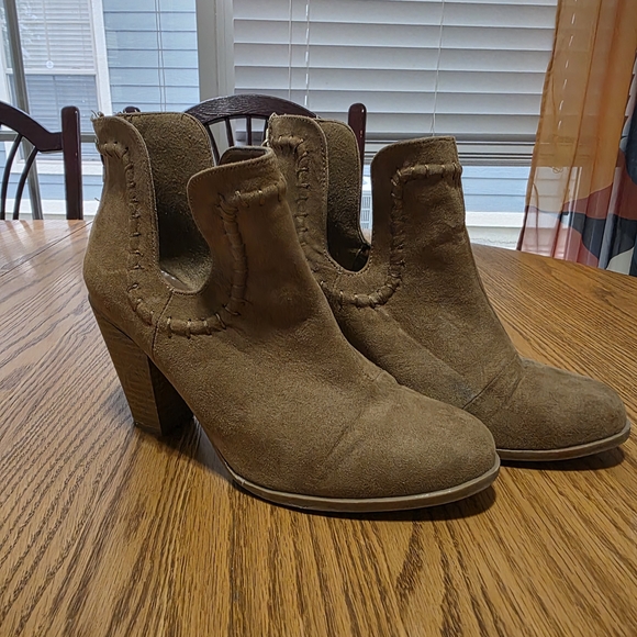 Cupid Shoes - Tan Women's Ankle Boots